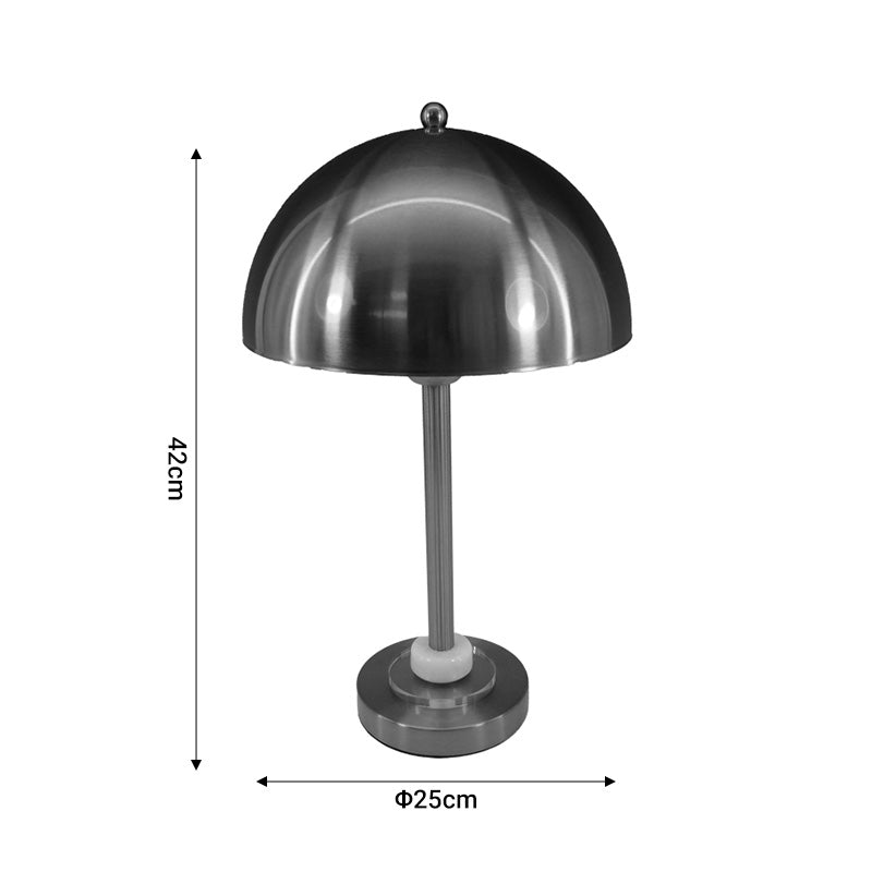 Модерна и елегантна столна лампа Table lamp Galaic со луксузна златна метална основа и цилиндричен соодветен абажур