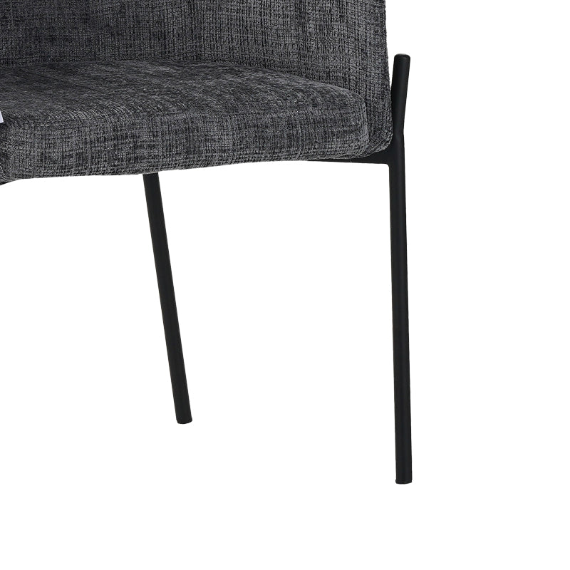 Модерна тапацирана фотелја Briolo во светло сива боја со ергономски наслон и црни метални ногарки