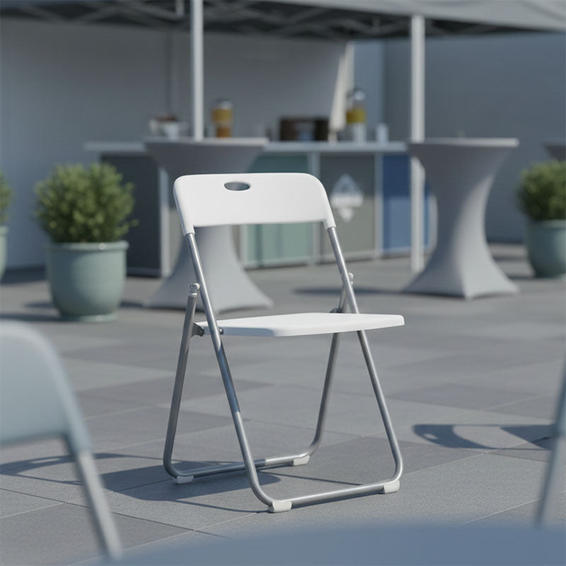Модерен, естетски и уникатен преклопен стол Foldable chair Palic со седиште од зајакнат бел полипропилен и лесна преклопна сребрена рамка