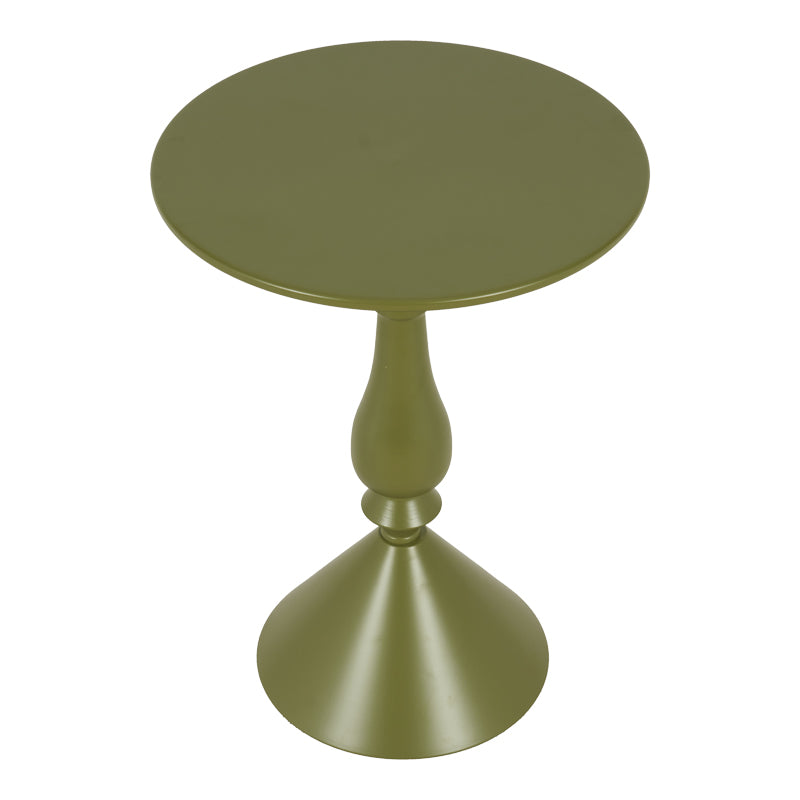 Модерна тркалезна странична масичка Side Table Vedaun изработена од цврст структурен метал во смирувачка маслинесто зелена боја, со паметна геометриска основа и тенок лоунџ профил