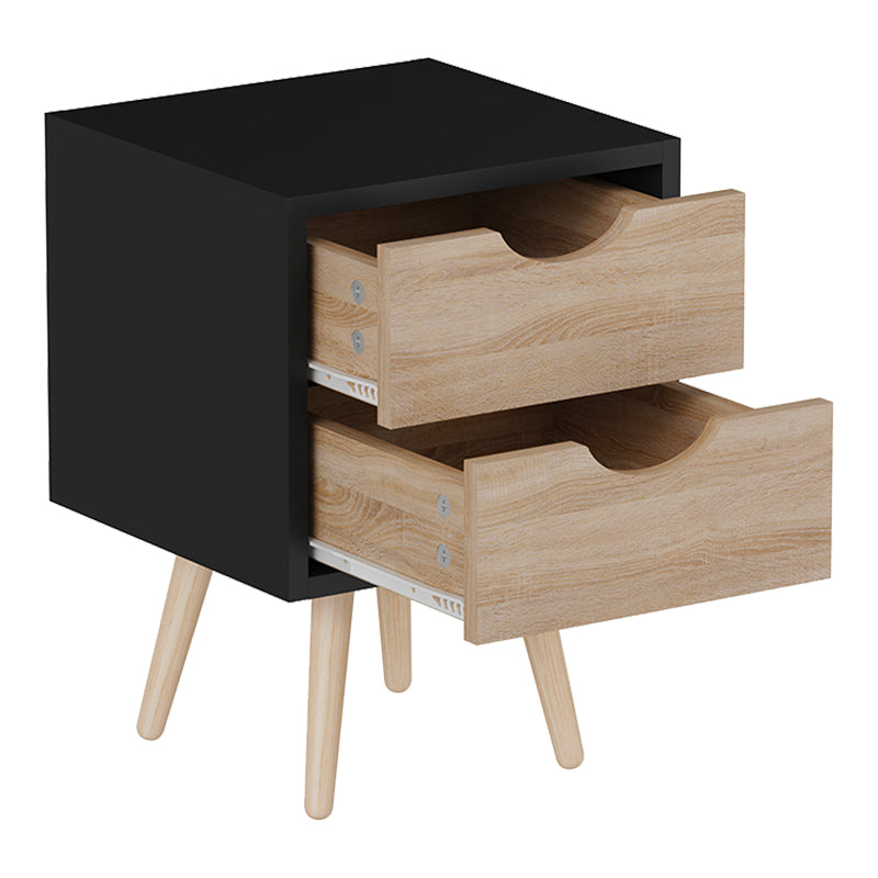 Модерно компактно ноќно ормарче Bedside Table Wedic со коцкаст паметен формат во мат црна рамка и полица со текстура на природен сонома даб