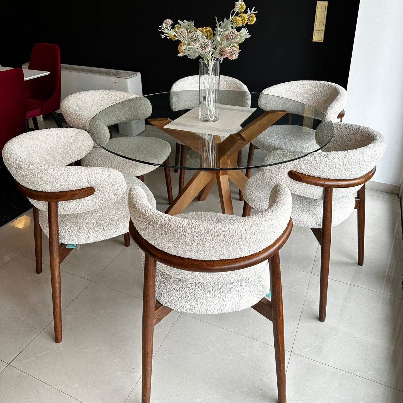 Stolica Adora
STOLICI CHAVLE
Stolici